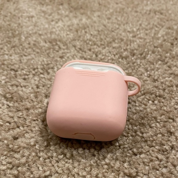 Airpods 1st gen (case not included) - Picture 3 of 6